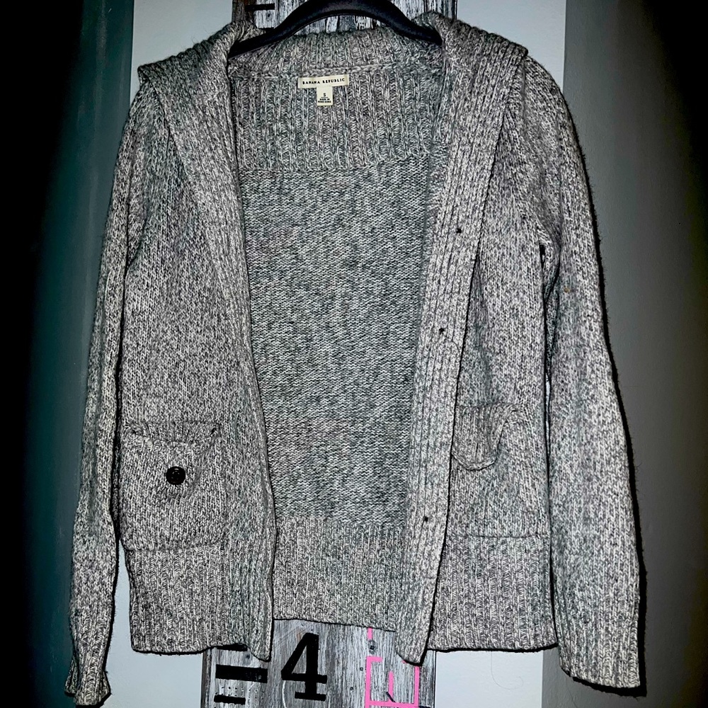 2/$12 Banana Republic Womens grey sweater